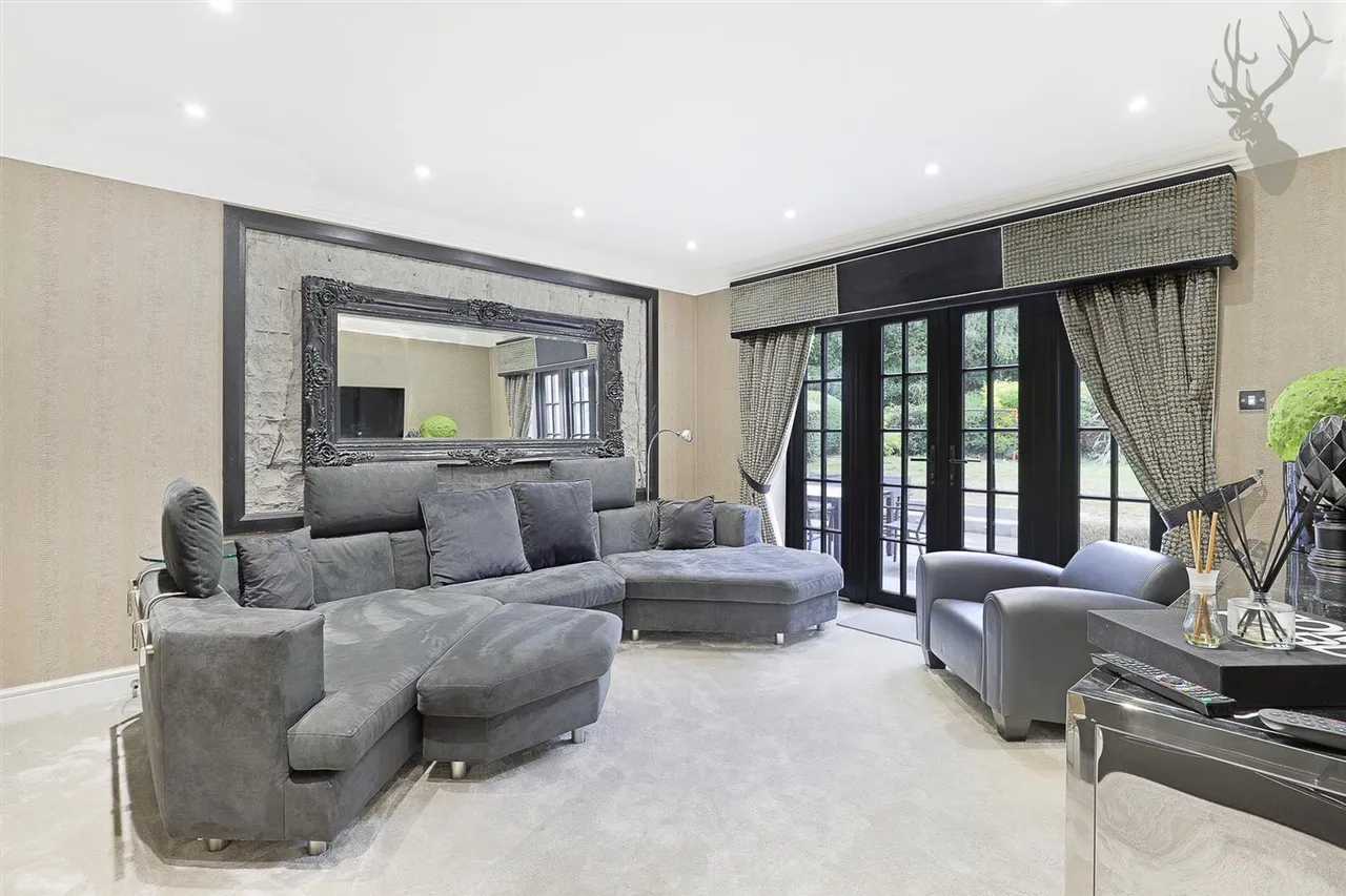 Treetops View, Loughton, IG10, photo 16