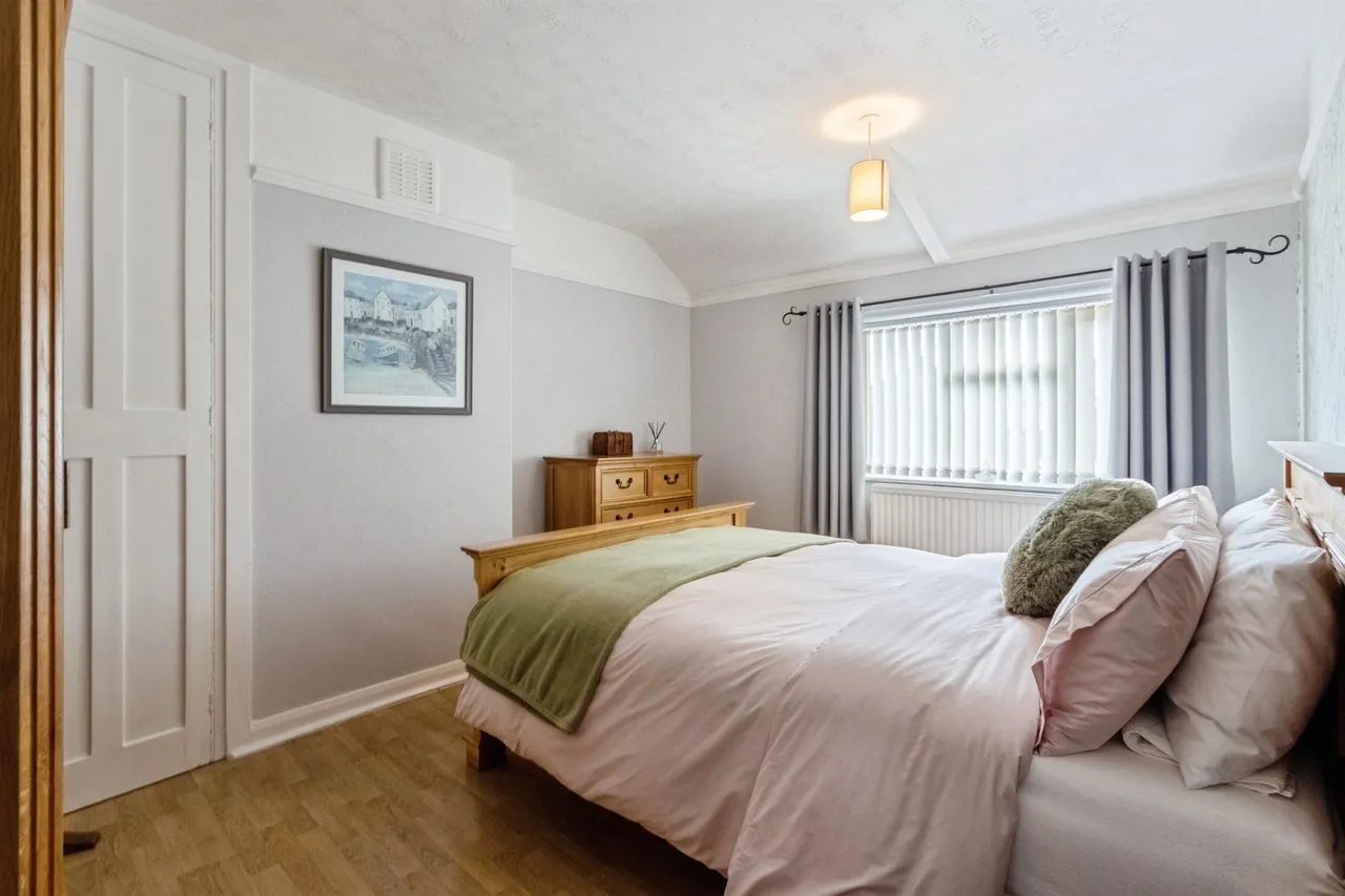 Neville Avenue, Leeds, photo 6