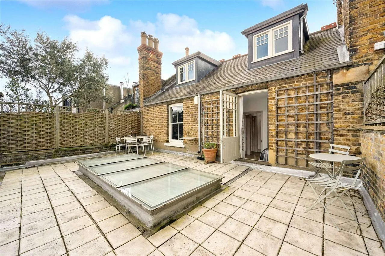 Daleham Mews, London, NW3 5DB, photo 6