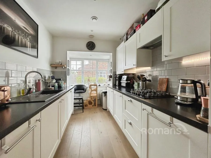 Red Cedar Avenue, Fleet, GU51, photo 3