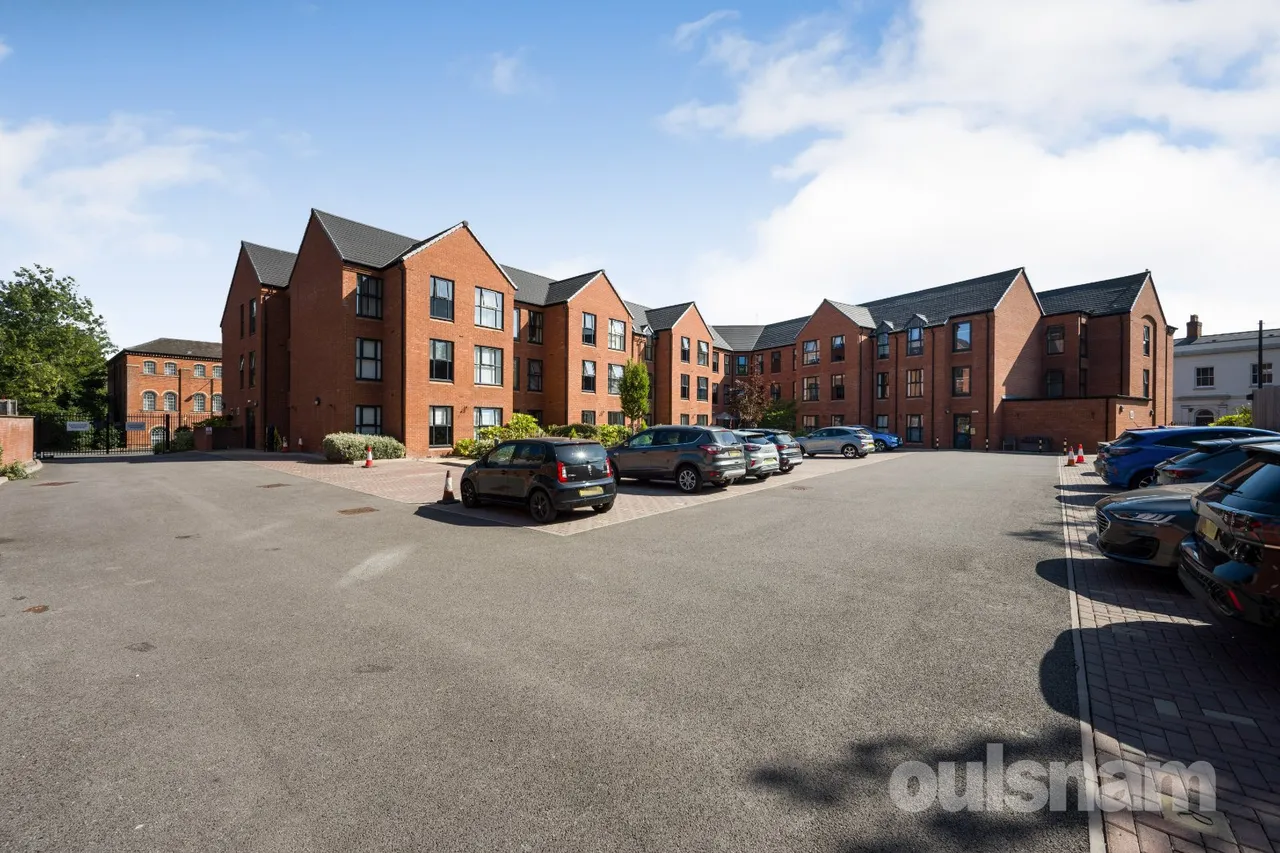 Clive Road, Redditch, Worcestershire, B97 4AY, photo 14