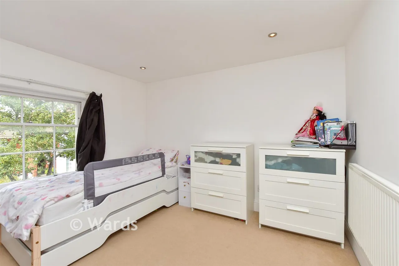 Maidstone Road, Rochester, ME1, photo 7