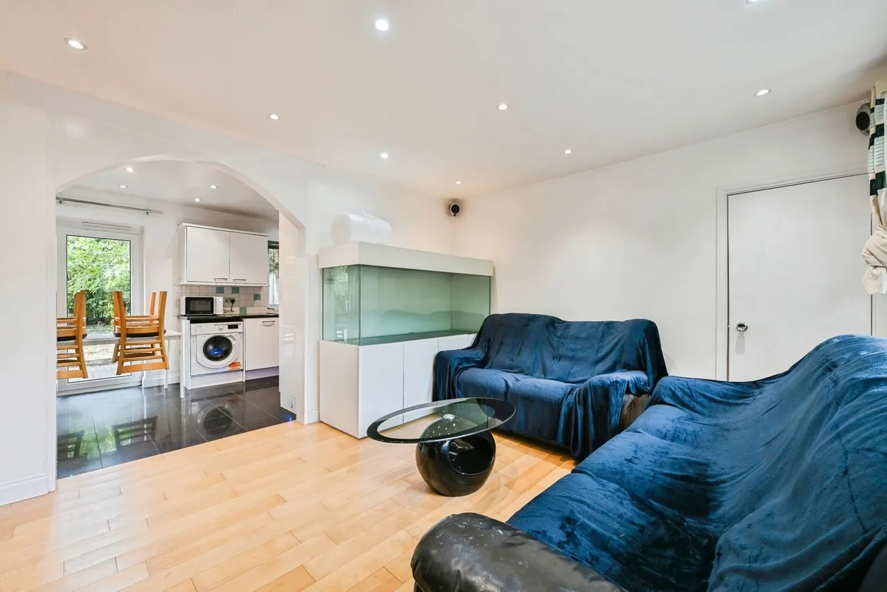 Orston Drive, Wollaton, NG8, photo 6
