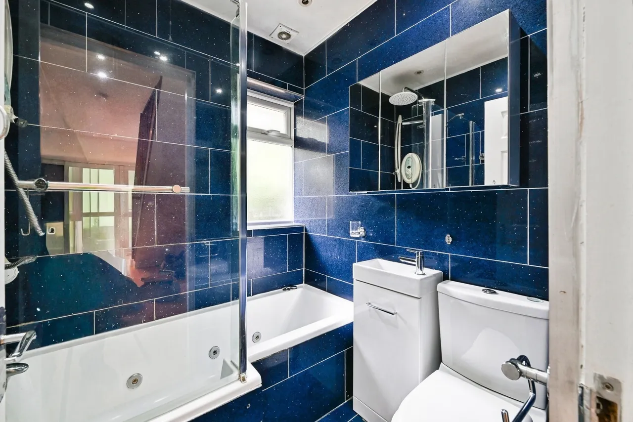 Orston Drive, Wollaton, NG8, photo 8