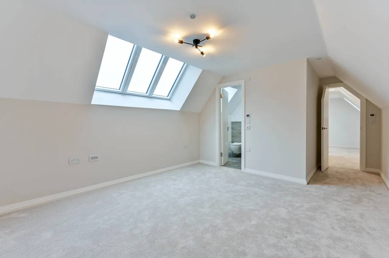 Woking, GU22, photo 15