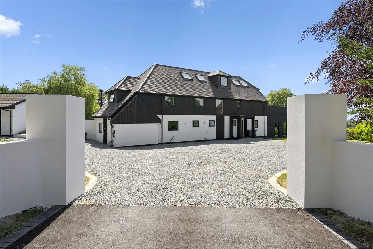 Wilderwick Road, East Grinstead, RH19, photo 17