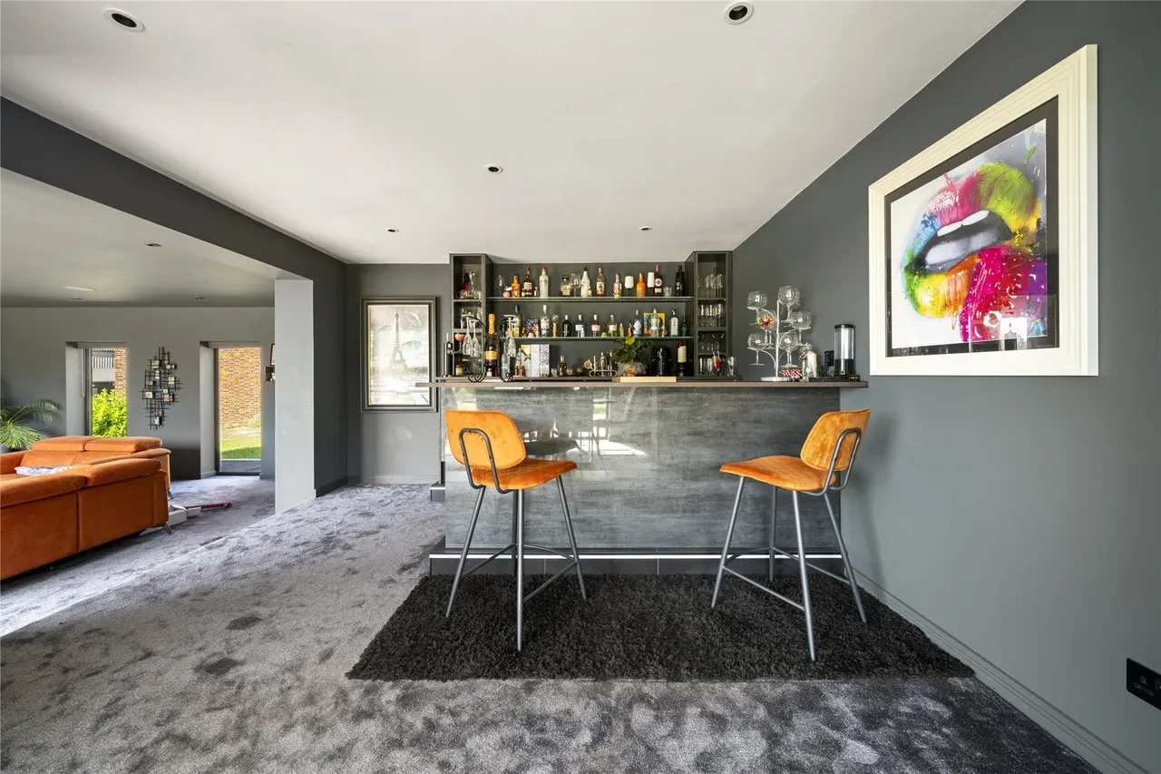 Wilderwick Road, East Grinstead, RH19, photo 7
