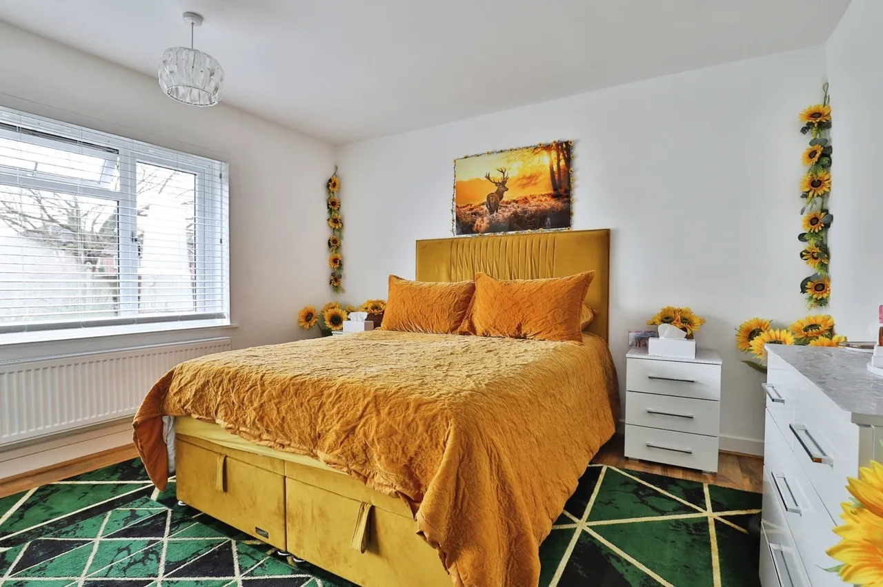 Moore Avenue, West Howe, BH11, photo 9