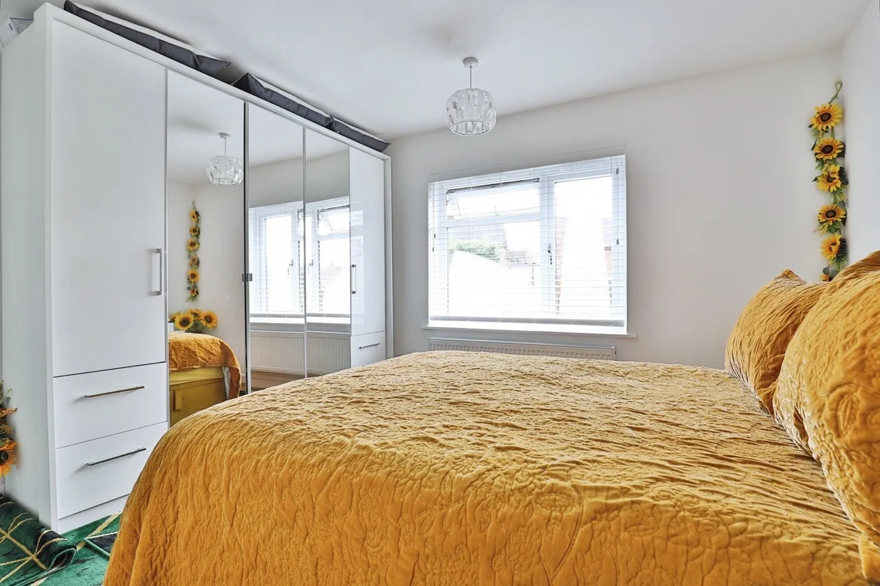 Moore Avenue, West Howe, BH11, photo 10