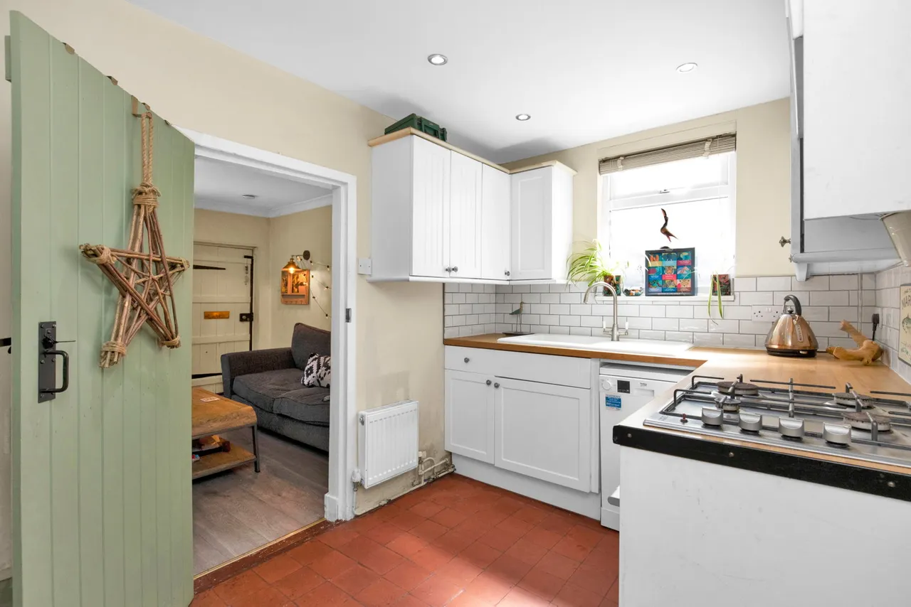Amery Hill, Alton, GU34 1HS, photo 9