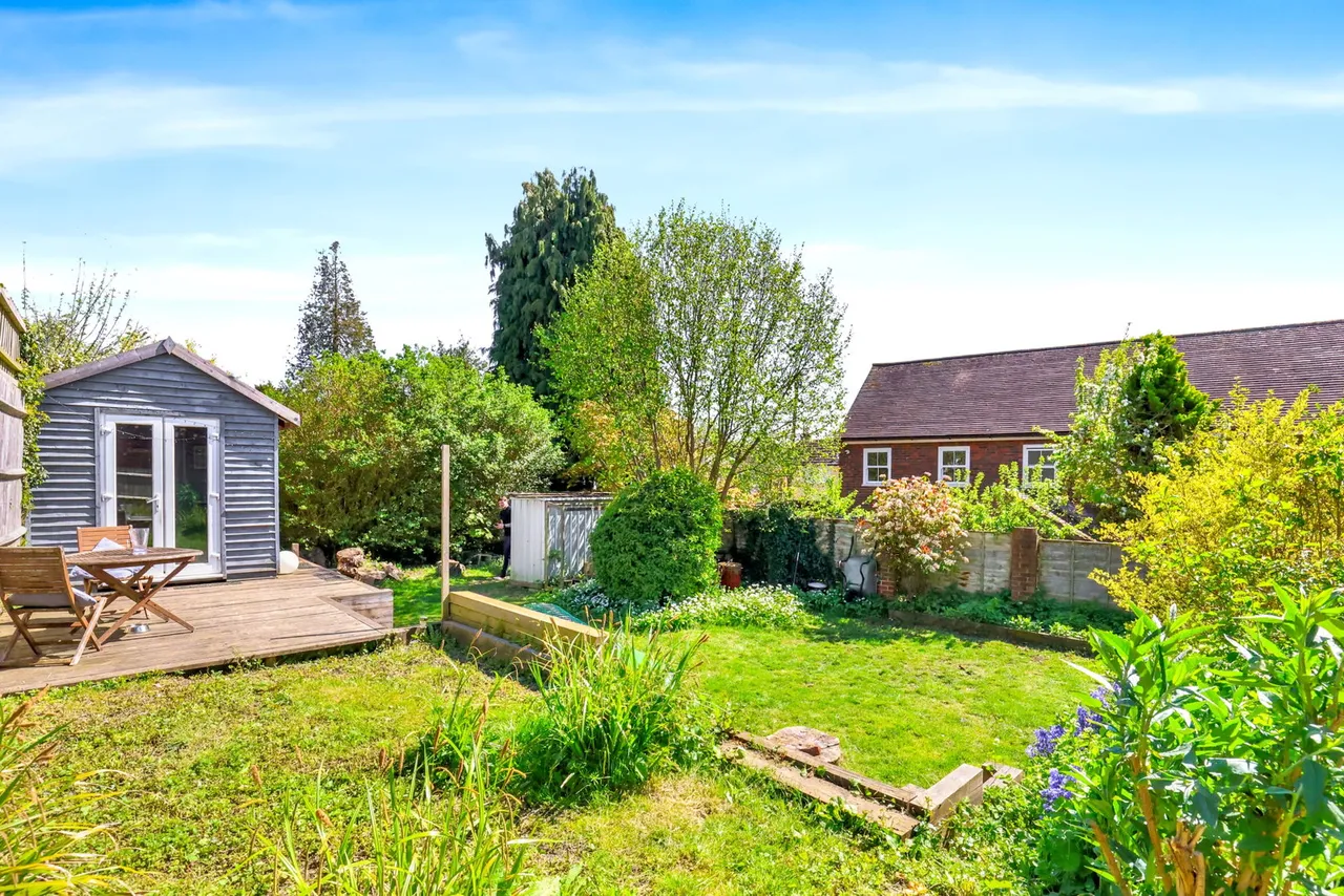 Amery Hill, Alton, GU34 1HS, photo 3