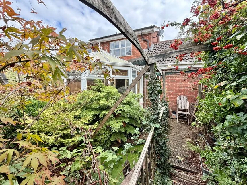 Larkspur Drive, Evesham, Worcestershire, WR11, photo 10