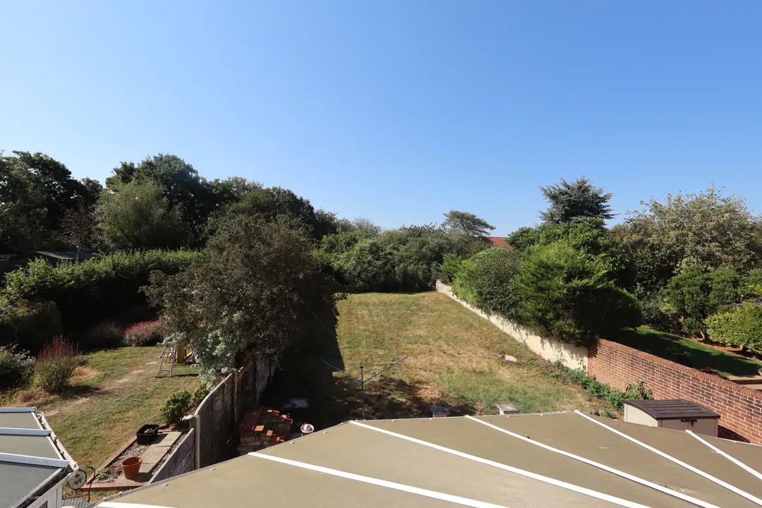 St. Cuthbert Avenue, Wells, photo 17