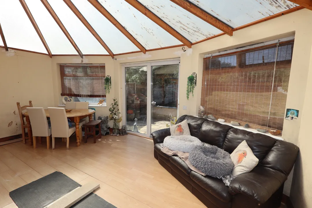 St. Cuthbert Avenue, Wells, photo 10