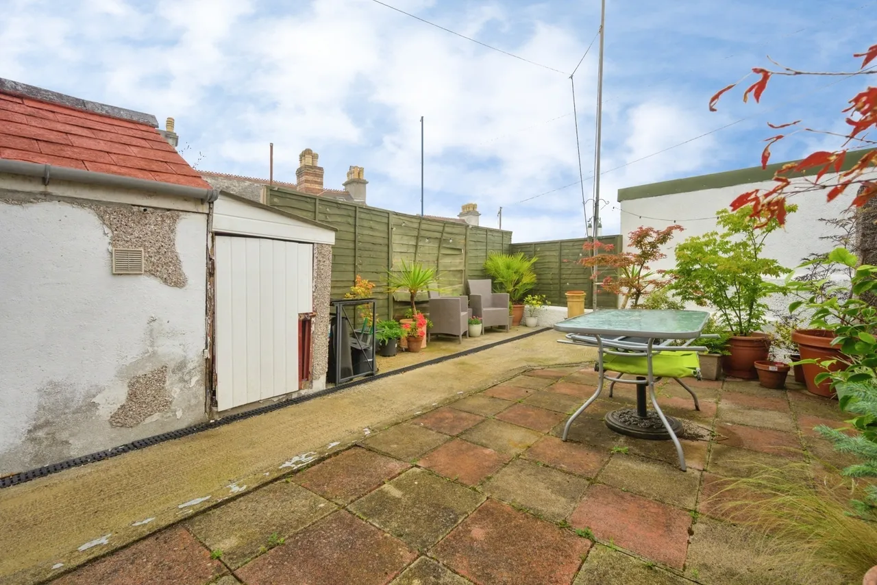 Sidmouth Cottages, Plymouth, PL4, photo 18