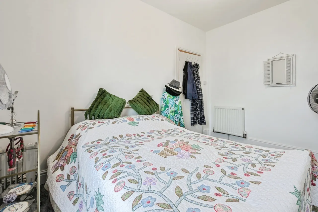 Sidmouth Cottages, Plymouth, PL4, photo 13