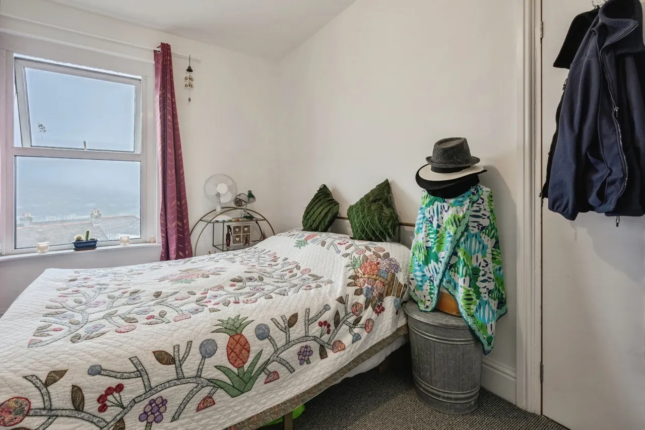 Sidmouth Cottages, Plymouth, PL4, photo 15