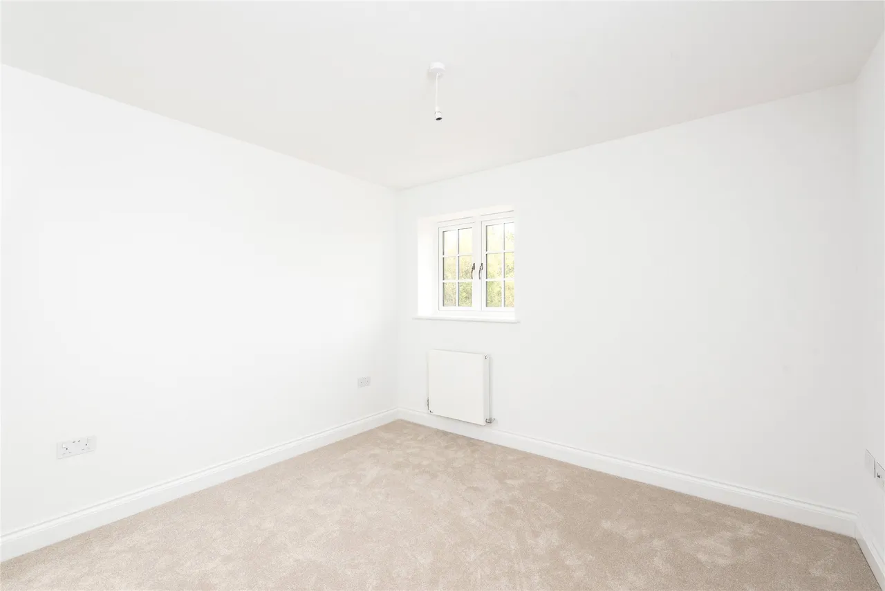 Hedgerow Gardens, Thornborough, MK18, photo 13
