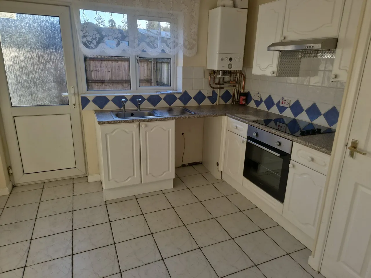 DeHavilland Road, PE13, photo 2