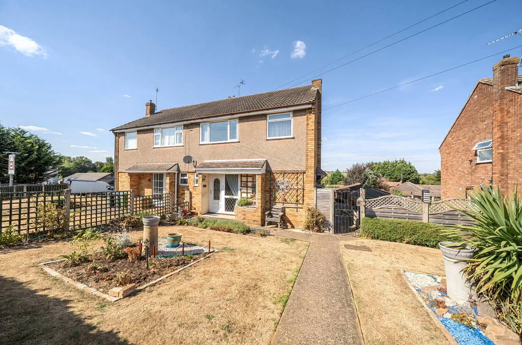 3 bed house for sale — The Kent, Hillmorton, Rugby, CV21 4NQ