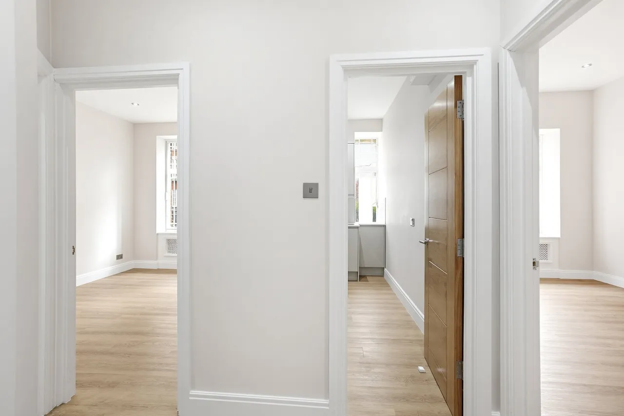 Arthur Court, Queensway, W2, photo 6