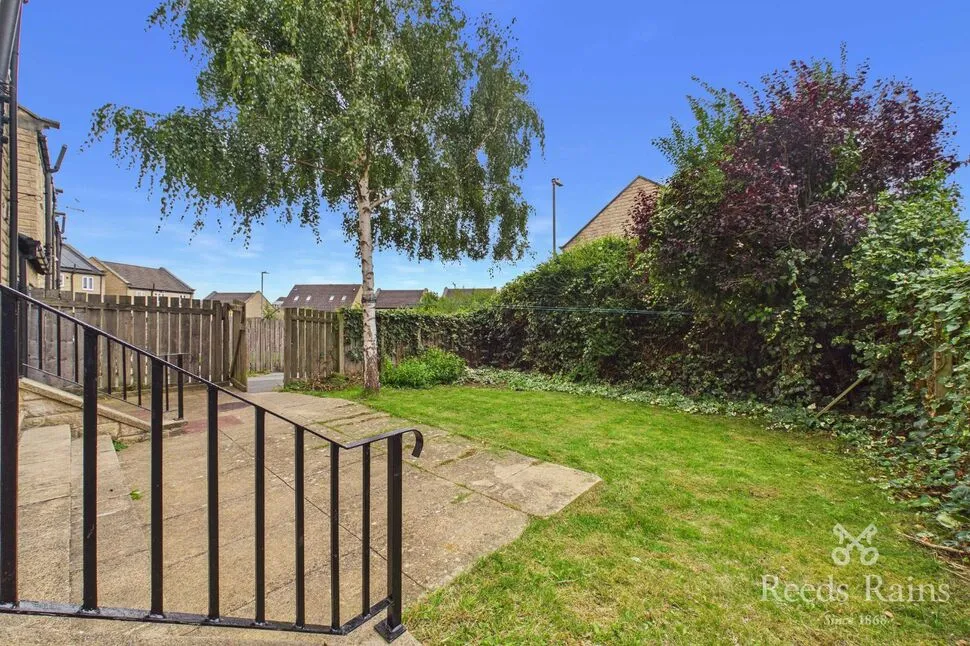 Woodlock Close, Ferndale, Huddersfield, West Yorkshire, HD2, photo 7