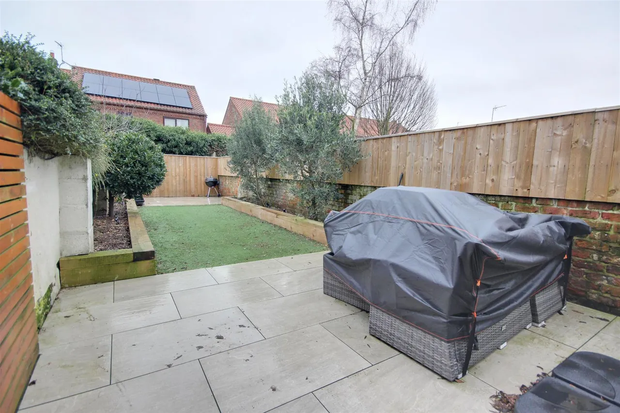 Wood Lane, Beverley, photo 9