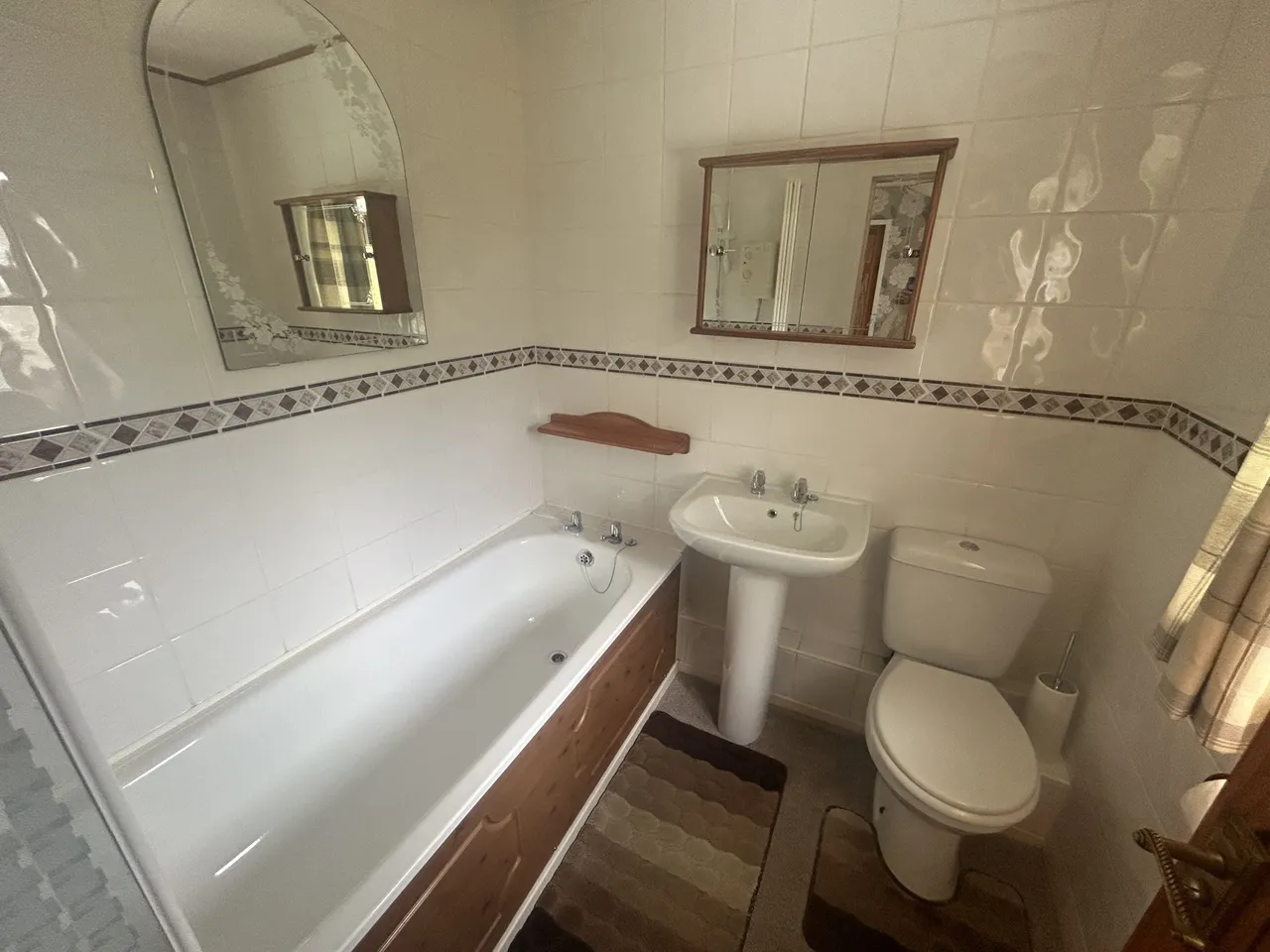 Fairford Crescent, Swindon, SN25, photo 11
