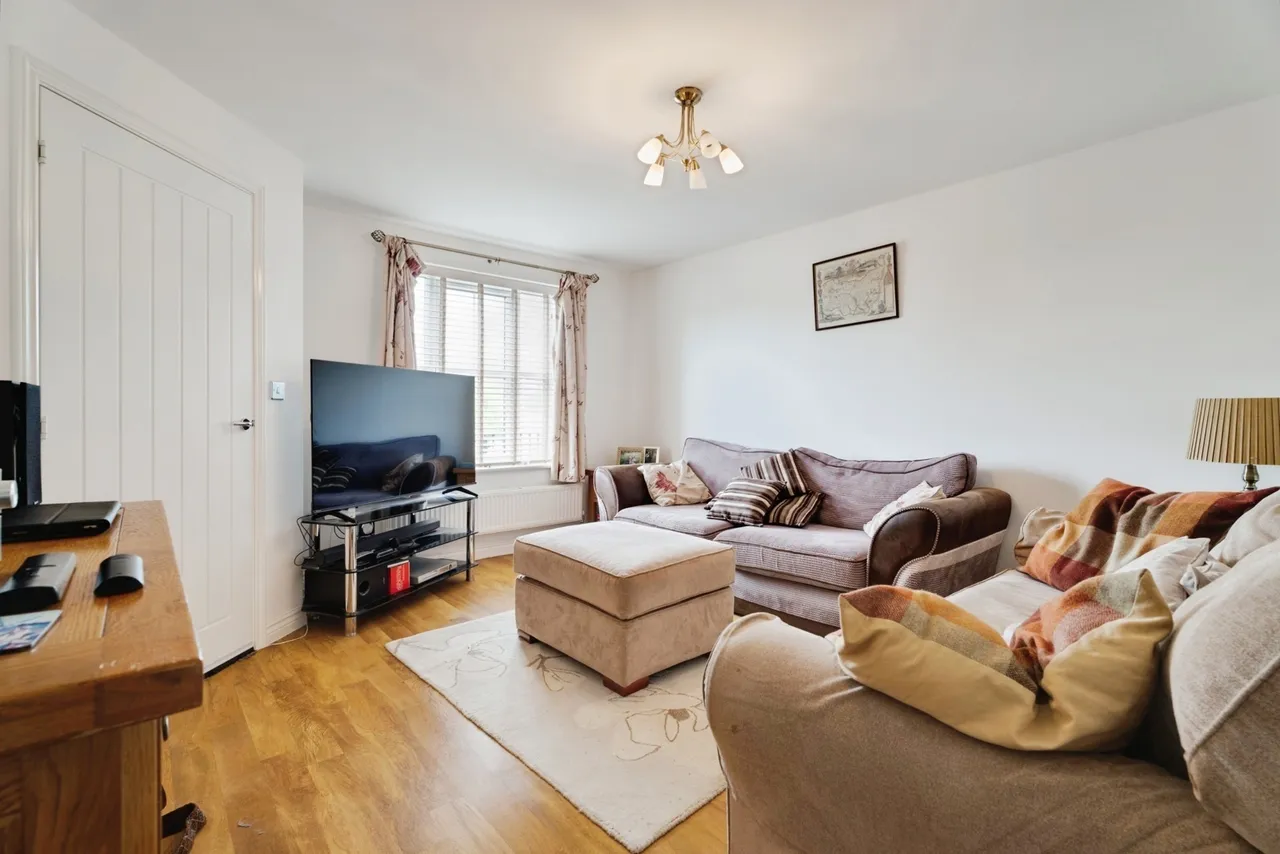 Brooke Way, Stowmarket, Suffolk, IP14, photo 5