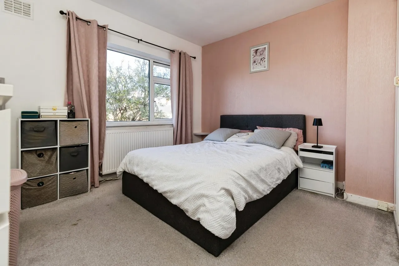 Borras Road, Wrexham, LL12, photo 9