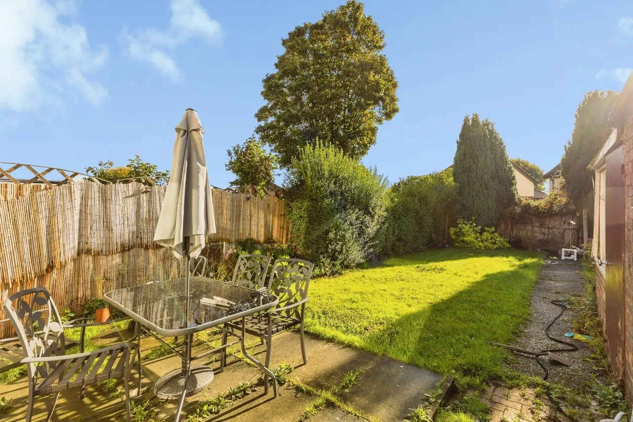 Borras Road, Wrexham, LL12, photo 16
