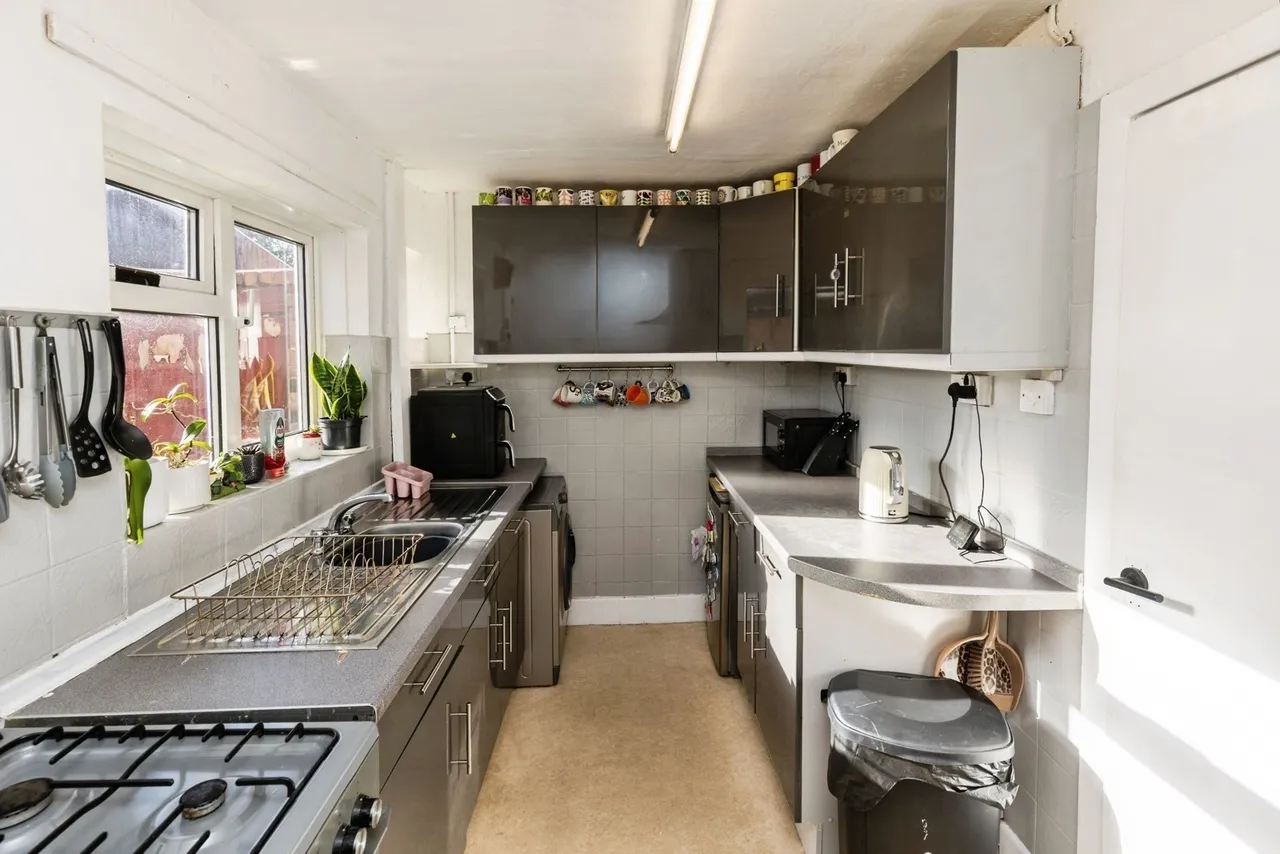 Borras Road, Wrexham, LL12, photo 5