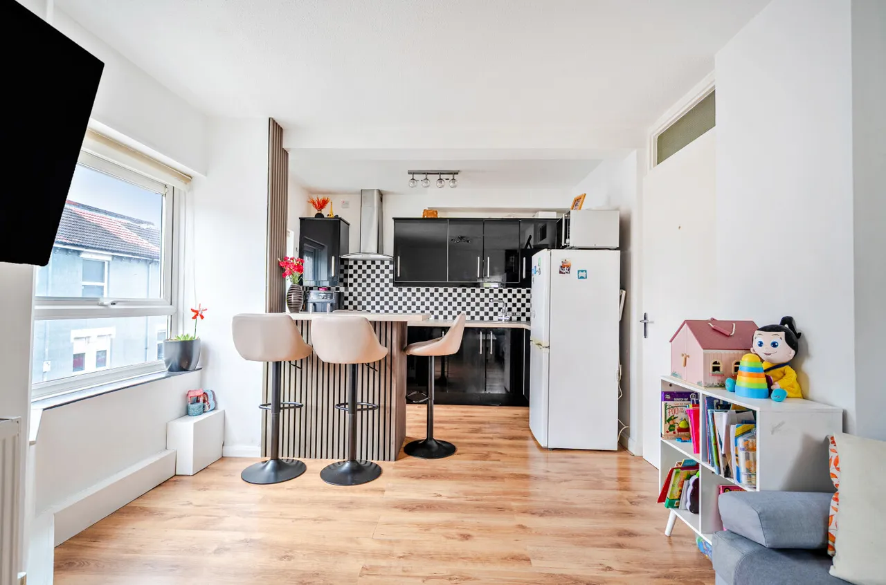 Twyford Avenue, Portsmouth, PO2, photo 4
