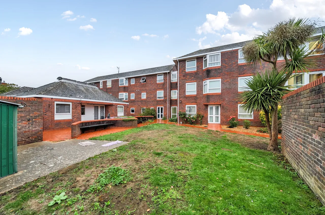 Twyford Avenue, Portsmouth, PO2, photo 19