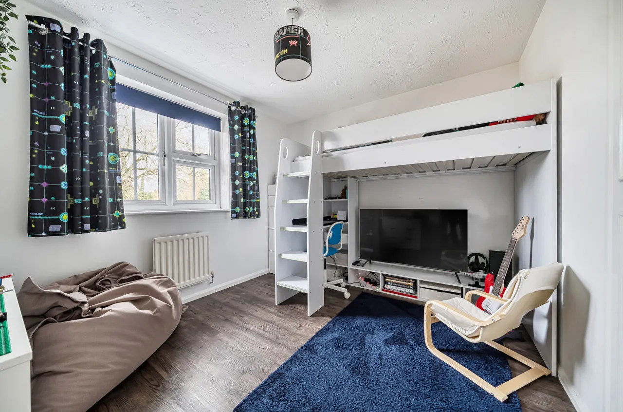 Gower Park, College Town, Sandhurst, Berkshire, GU47 0ZA, photo 9