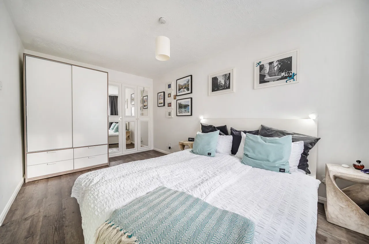 Gower Park, College Town, Sandhurst, Berkshire, GU47 0ZA, photo 7