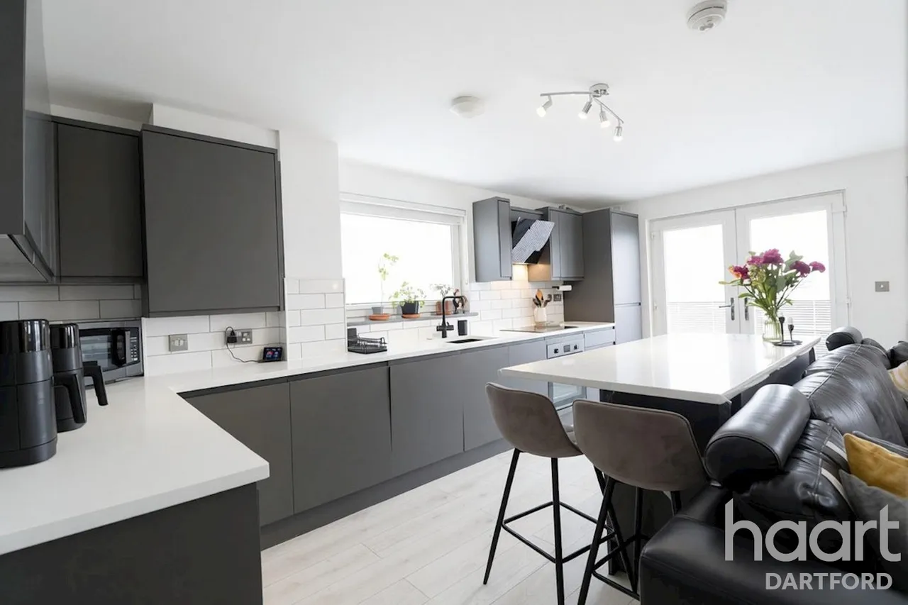 Stones Avenue, DA1, photo 17