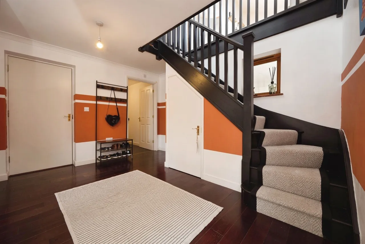 Tavistock Place, Bedford, MK40, photo 2