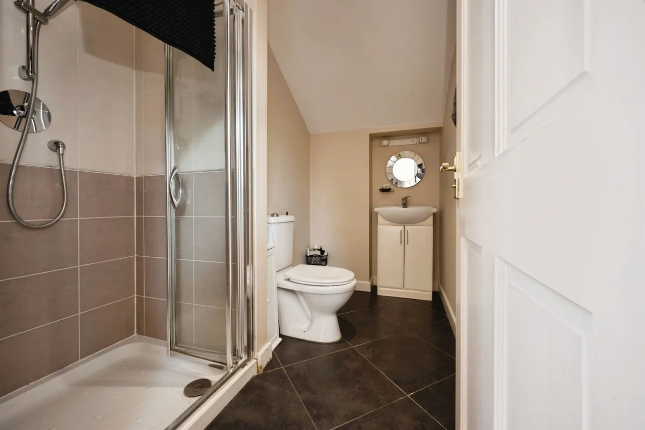 Tavistock Place, Bedford, MK40, photo 16