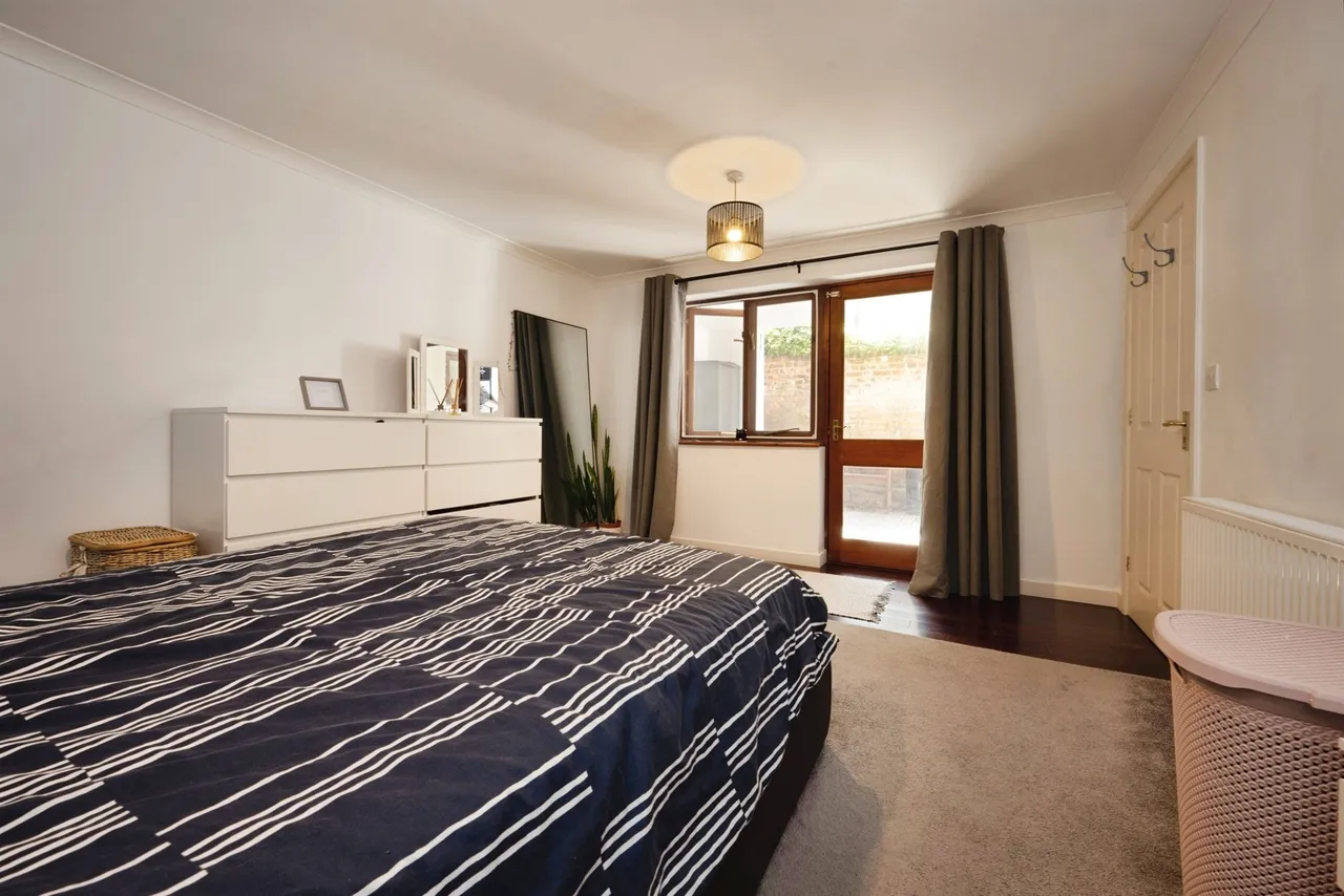 Tavistock Place, Bedford, MK40, photo 18