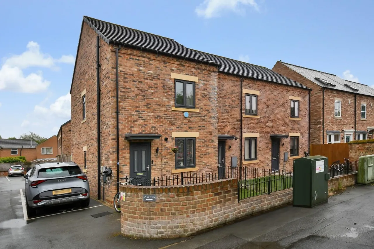 3 bed house for sale, Priest Lane, Ripon, HG4