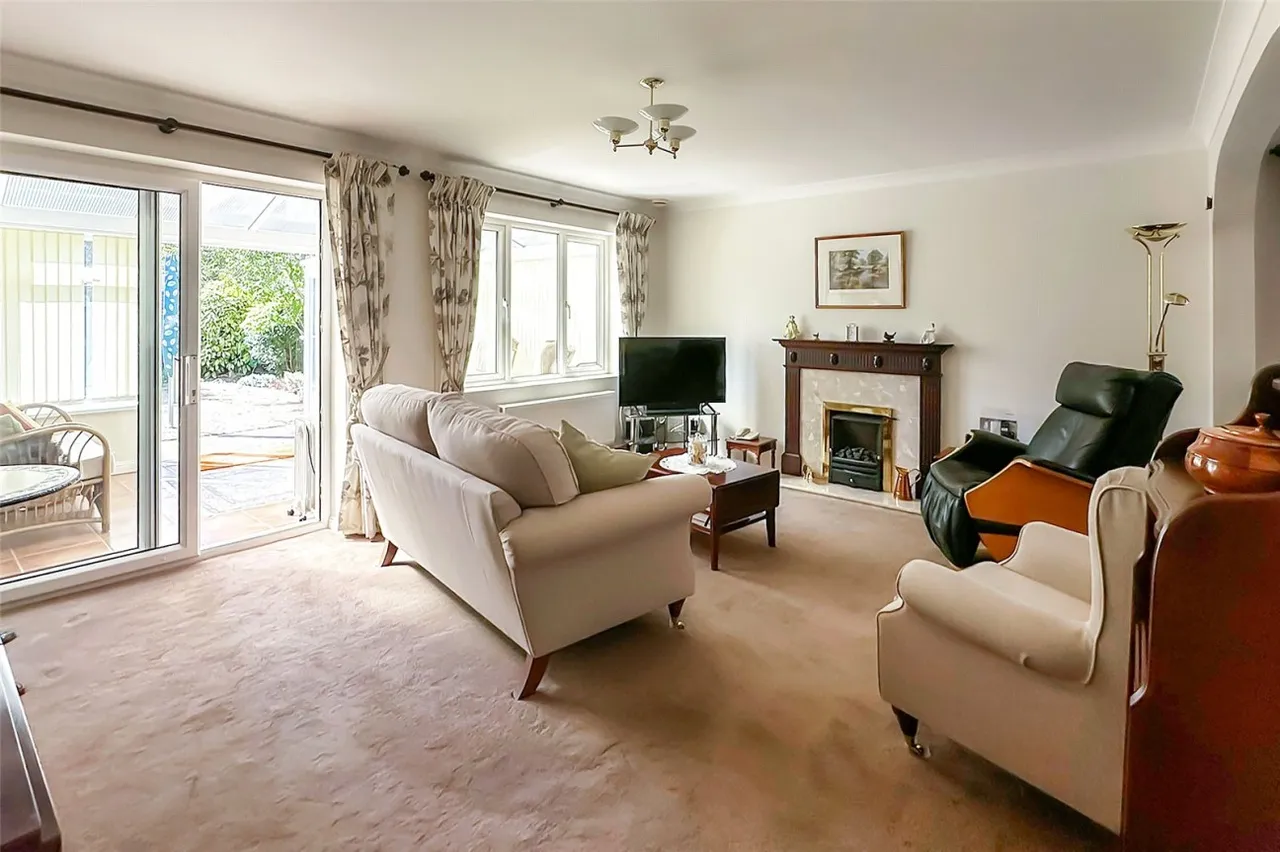 Rustington, Littlehampton, BN16, photo 5