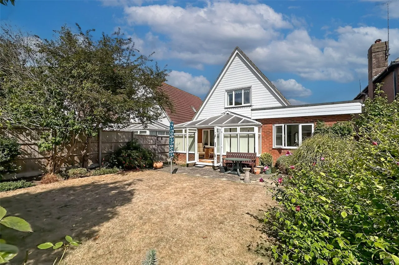 Rustington, Littlehampton, BN16, photo 2
