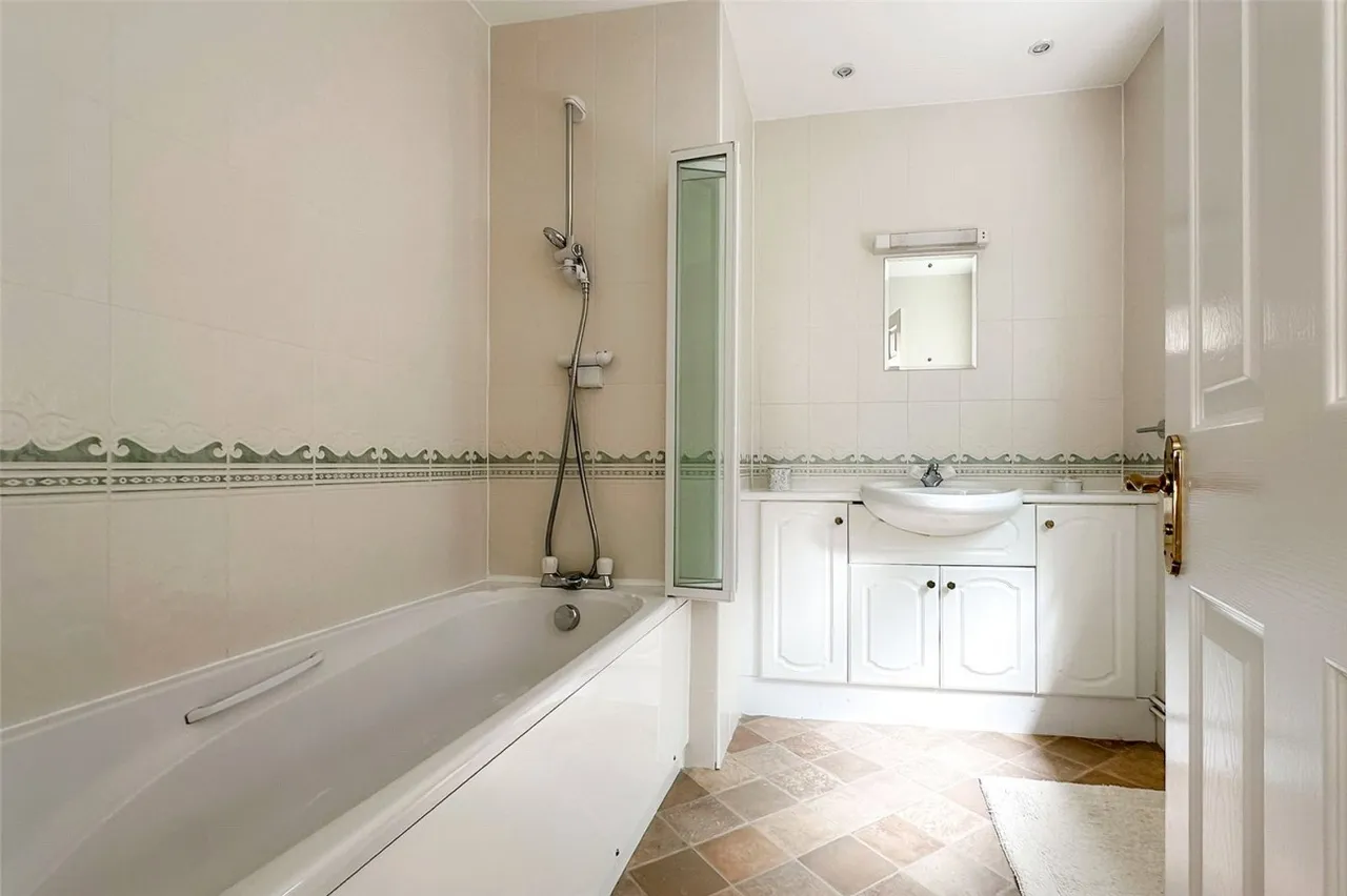 Rustington, Littlehampton, BN16, photo 6