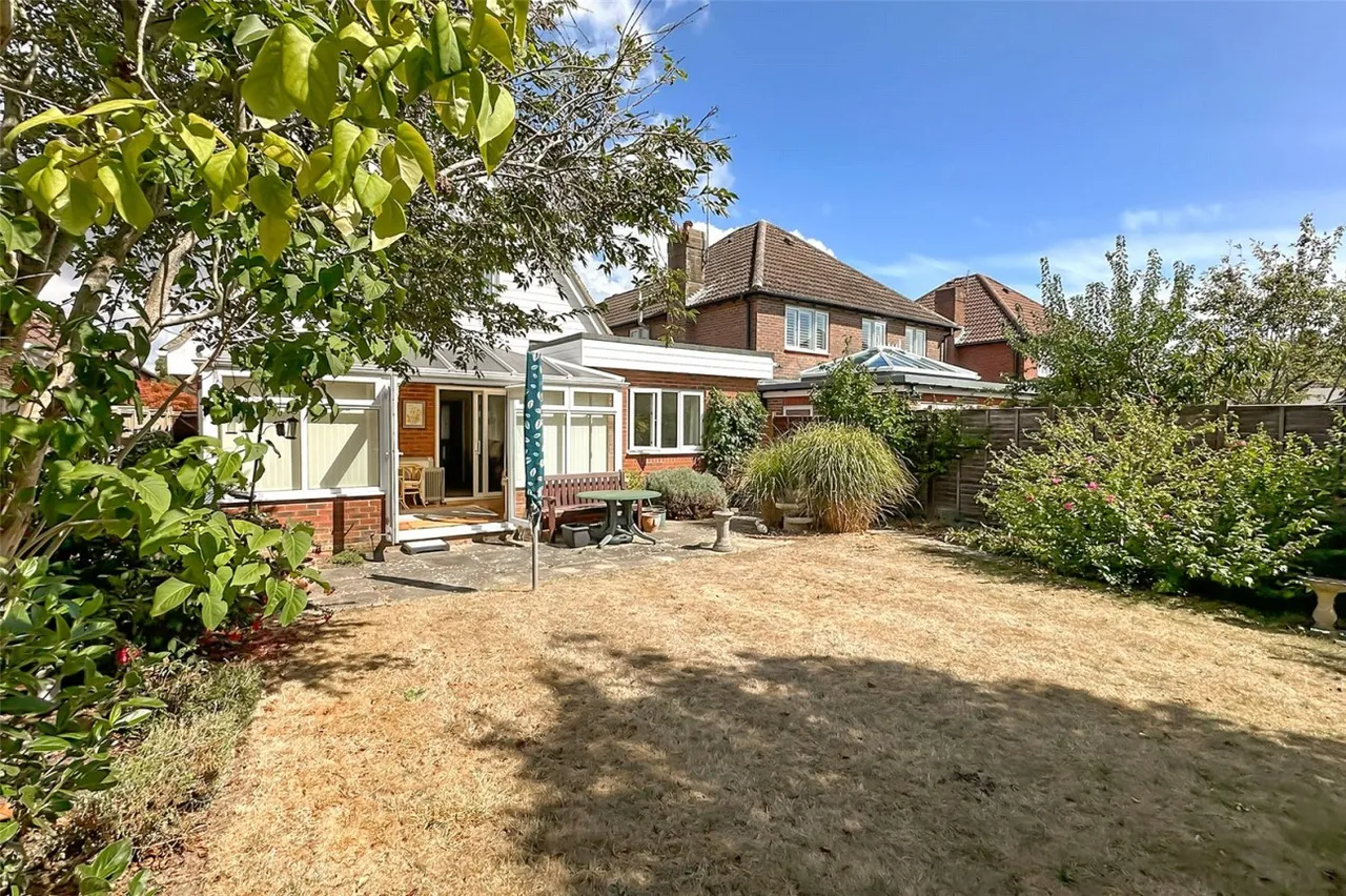 Rustington, Littlehampton, BN16, photo 12