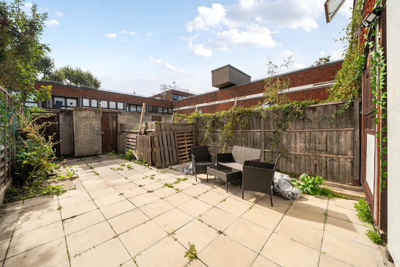 Meeting House Lane, London, SE15, photo 8