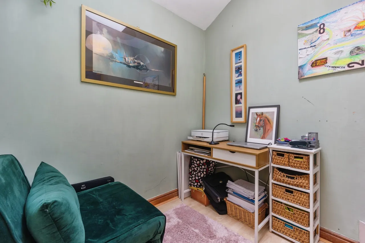 Gatley Green, Cheadle, SK8, photo 15