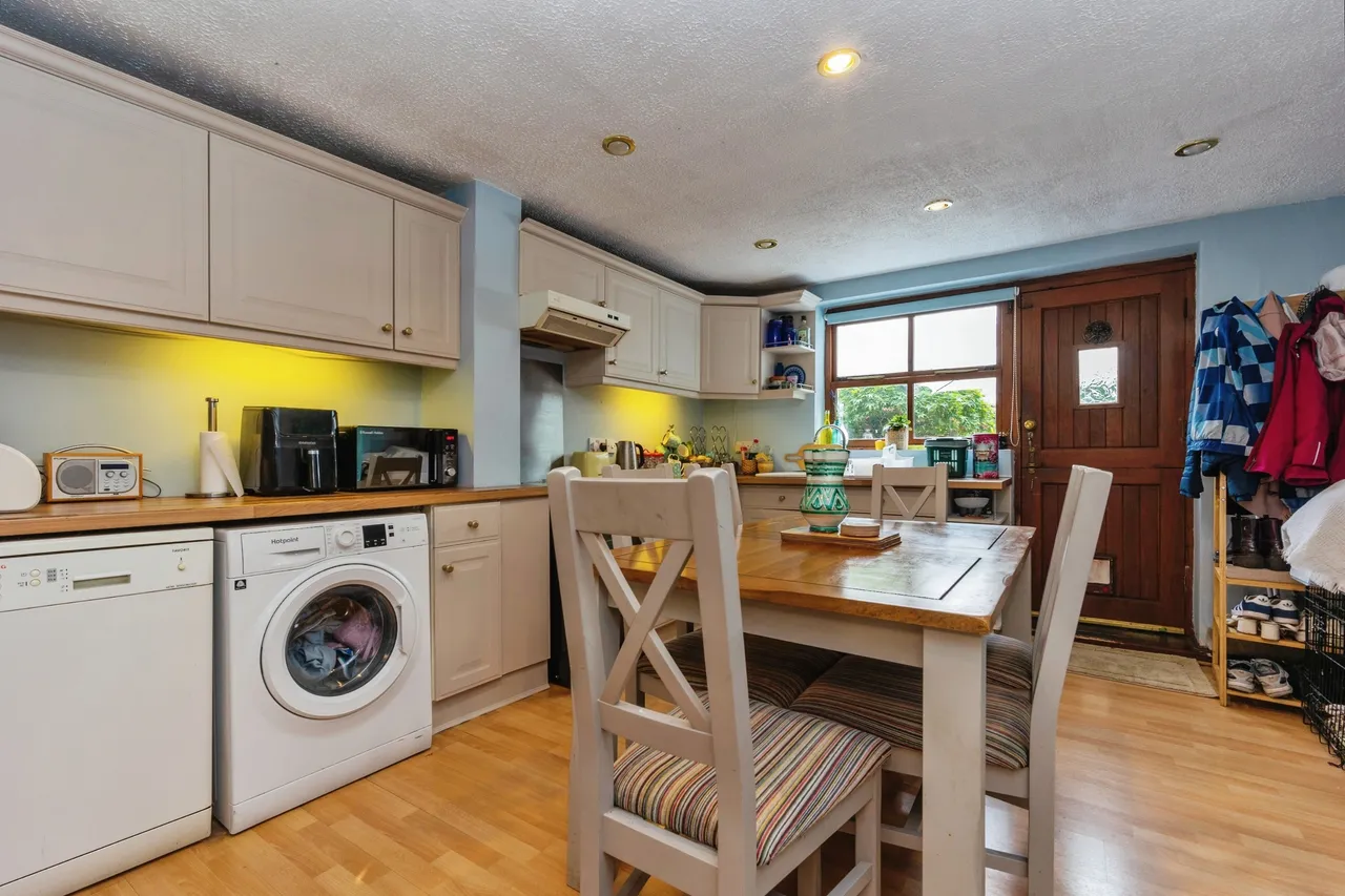 Gatley Green, Cheadle, SK8, photo 10