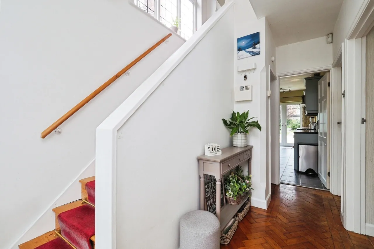 Hollinwell Avenue, Wollaton, Nottingham, NG8, photo 11