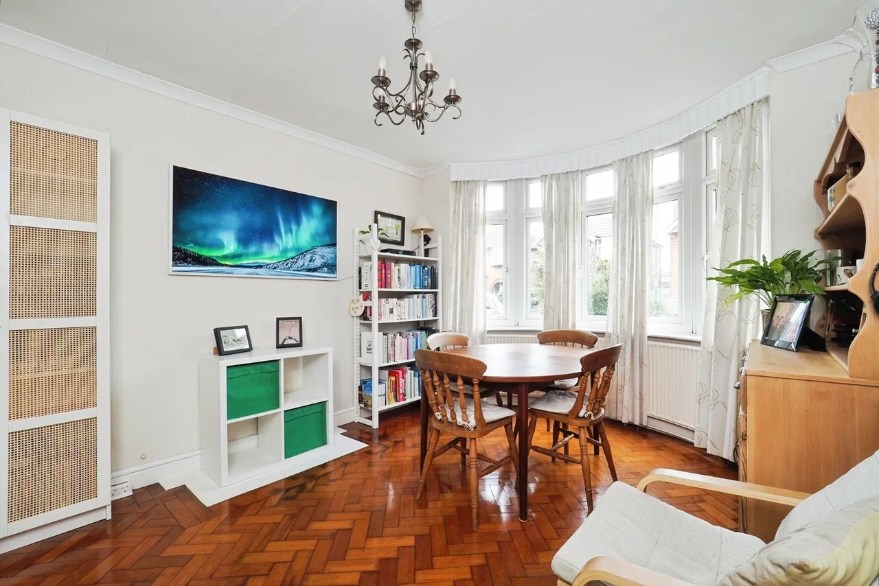 Hollinwell Avenue, Wollaton, Nottingham, NG8, photo 10
